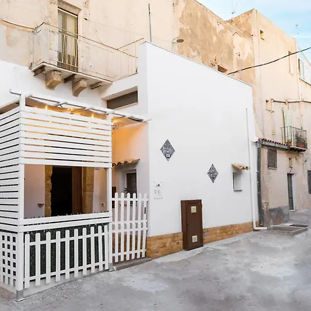 Centro Storico - Casa Di Pisa Cortile Termine *
