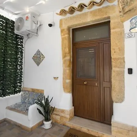 Centro Storico - Casa Di Pisa Cortile Termine Sciacca